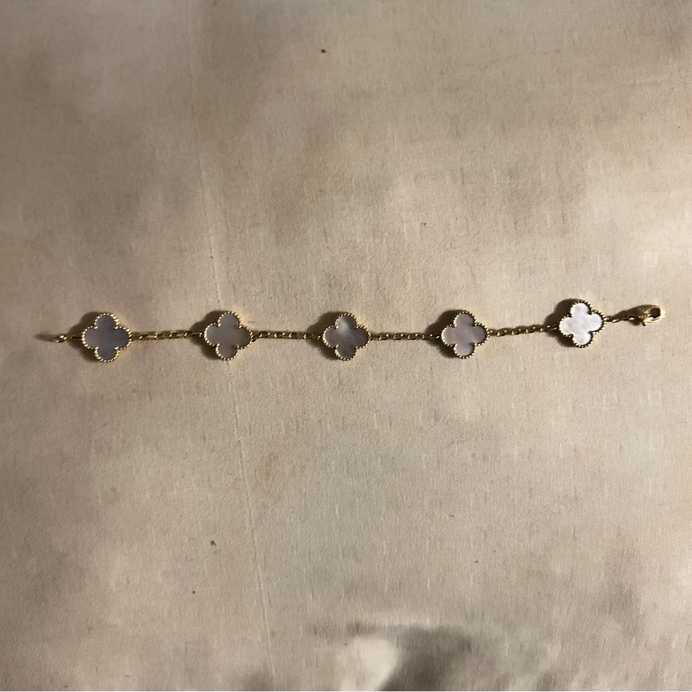 Van Cleef Braclets - image 1